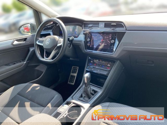Volkswagen Touran 1.5 TSI ACT Active BlueMotion Technology - foto 2 di 4