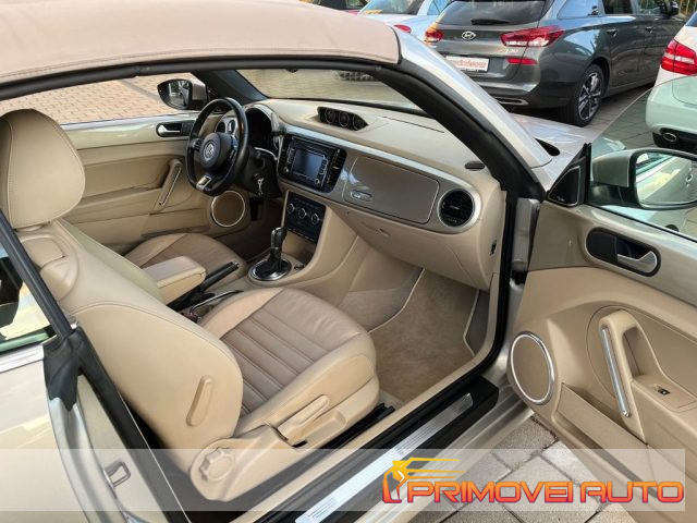 Volkswagen Maggiolino Cabrio 2.0 TSI DSG Sport usato a CASTELNUOVO RANGONE