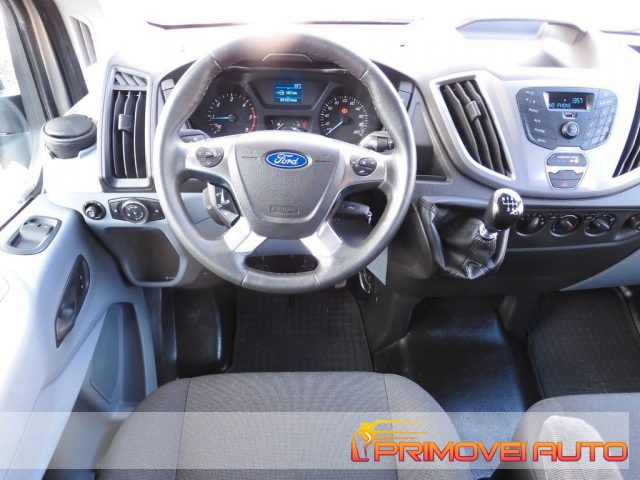 Ford Transit 350 2.0TDCi EcoBlue 130CV L3 Combi - foto 2 di 4
