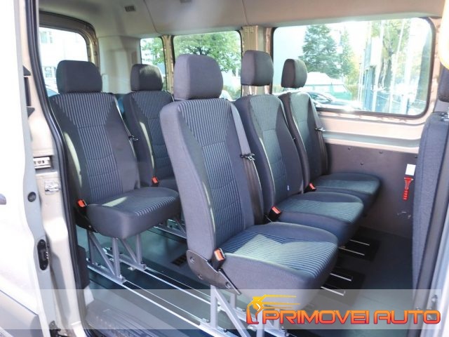Ford Transit 350 2.0TDCi EcoBlue 130CV L3 Combi, del 2016, 91.000 km, in vendita a Castelnuovo Rangone (MO)