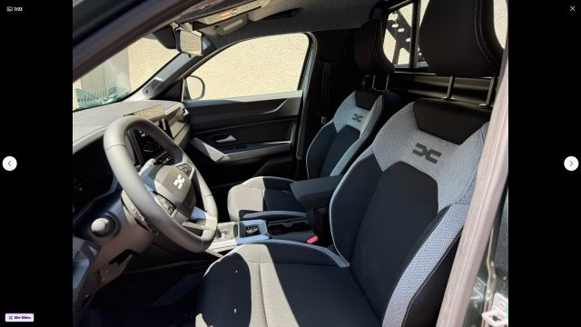 Dacia Duster Hybrid-G 150 CV auto 4x4 Journey Pick Up - foto 4 di 4