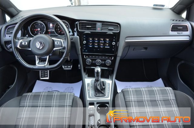 Volkswagen Golf GTD 2.0 GTD 5p. - foto 2 di 4