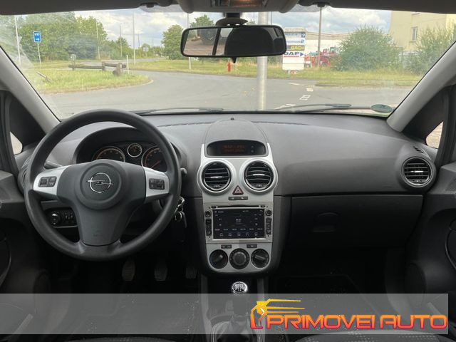 Opel Corsa 1.2 5 porte Edition gpl usato a CASTELNUOVO RANGONE
