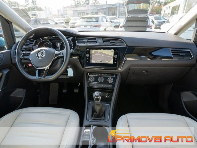Volkswagen Touran 1.5 TSI Comfortline BlueMotion Technology usato a CASTELNUOVO RANGONE