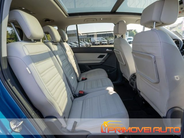 Volkswagen Touran 1.5 TSI Comfortline BlueMotion Technology - foto 3 di 4