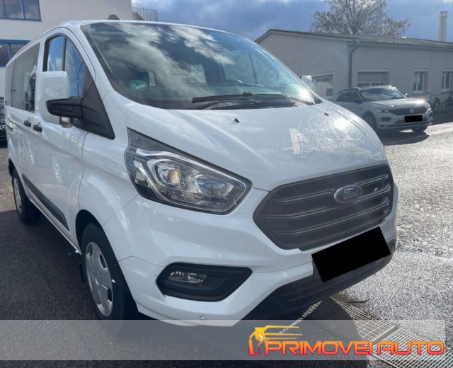 Ford Transit Custom 320 2.0 EcoBlue 130 PC Combi, del 2020, 120.000 km, in vendita a Castelnuovo Rangone (MO)
