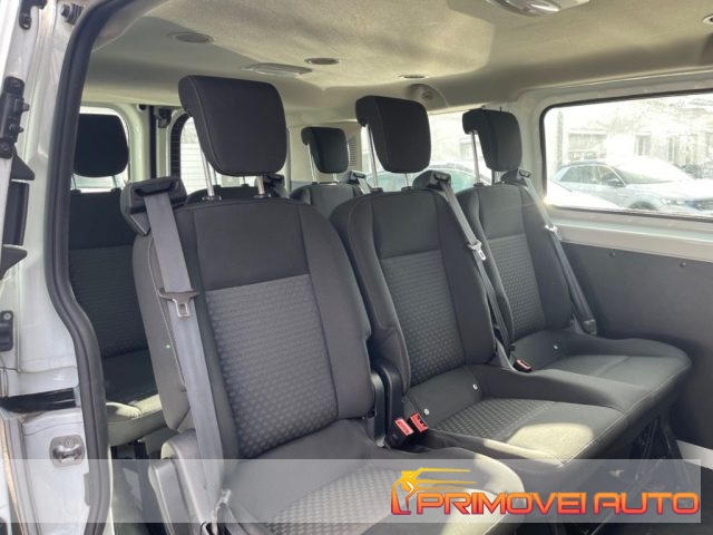 Ford Transit Custom 320 2.0 EcoBlue 130 PC Combi - foto 2 di 4