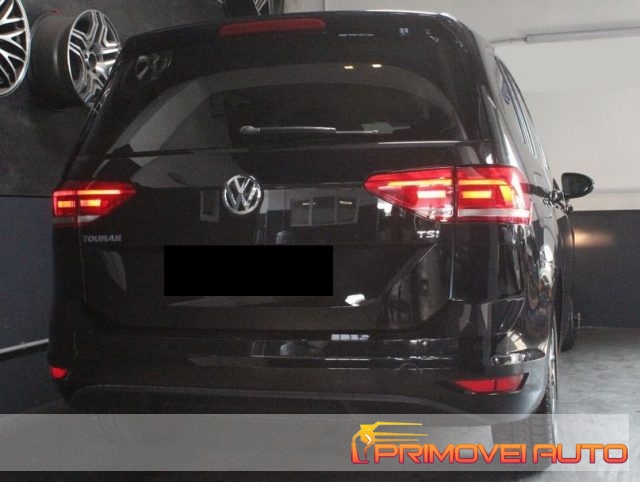 Volkswagen Touran 1.2 TSI Sound BlueMotion Technology, del 2017, 82.900 km, in vendita a Castelnuovo Rangone (MO)