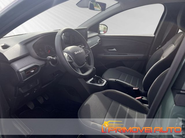 Dacia Duster 1.0 TCe GPL 4x2 Expression - foto 2 di 4