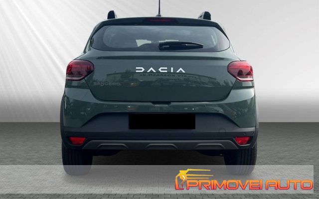 Dacia Duster 1.0 TCe GPL 4x2 Expression, del 2023, 6.000 km, in vendita a Castelnuovo Rangone (MO)