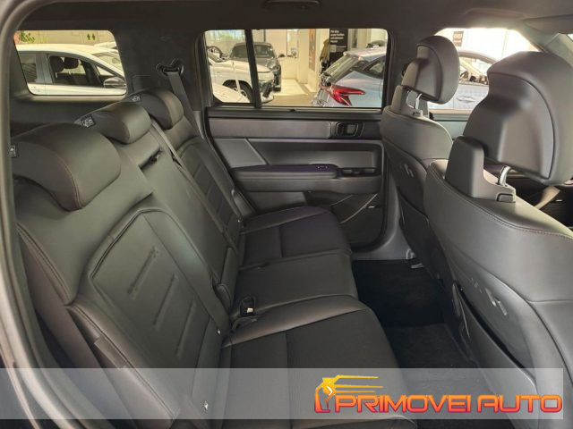 Hyundai SANTA FE 1.6 T-GDi HEV 4WD AT 7 posti XCLASS - foto 2 di 4