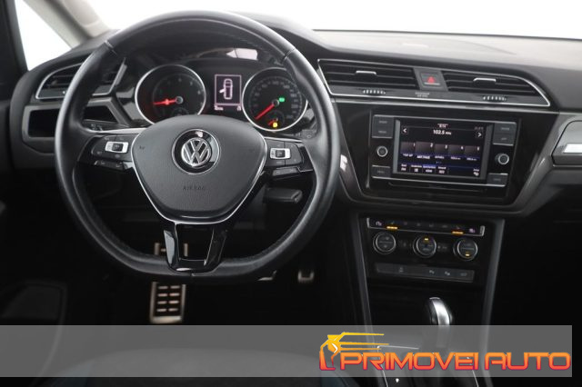 Volkswagen Touran 1.5 TSI ACT DSG - foto 2 di 4