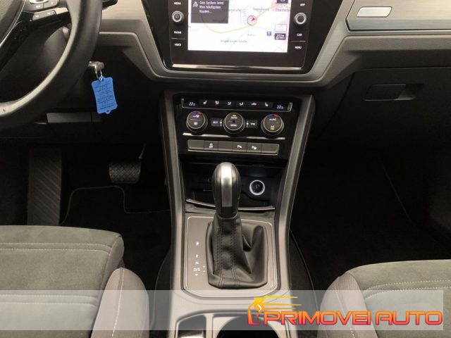 Volkswagen Touran 2.0 TDI 150 CV SCR DSG Comfortline BlueMotion Tech - foto 2 di 4