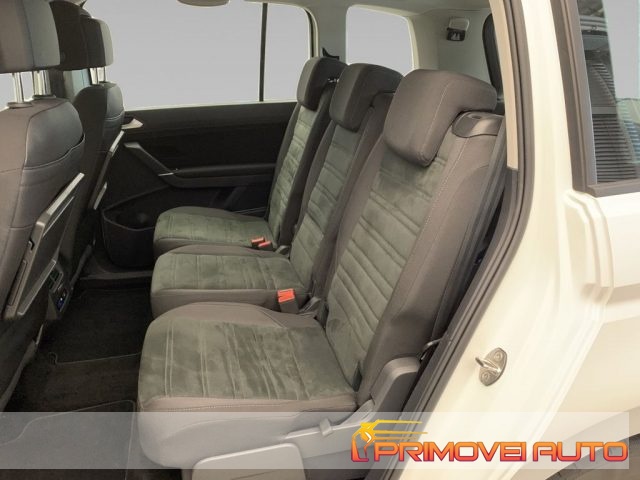 Volkswagen Touran 2.0 TDI 150 CV SCR DSG Comfortline BlueMotion Tech - foto 4 di 4