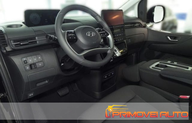 Hyundai STARIA 2.2 AT 9 POSTI usato a CASTELNUOVO RANGONE