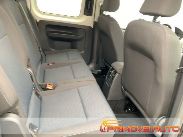 Volkswagen Caddy 2.0 TDI 102 CV DSG Trendline - foto 3 di 4