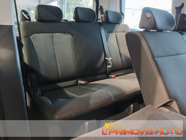 Hyundai STARIA 2.2 AT 9 POSTI - foto 2 di 4
