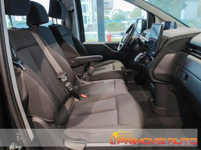 Hyundai STARIA 2.2 AT 9 POSTI km 0 a CASTELNUOVO RANGONE