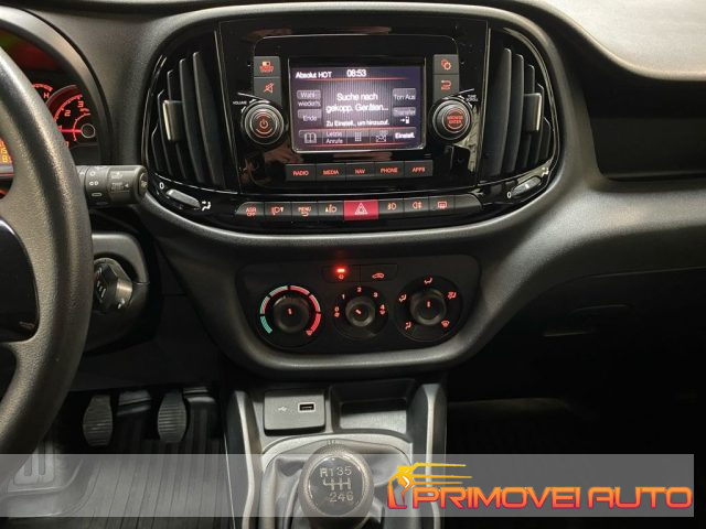 Fiat Doblo Doblò 1.4 T-Jet PL Combi Maxi N1 Lounge usato a CASTELNUOVO RANGONE