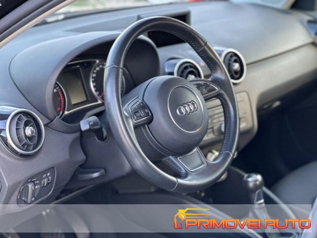 Audi A1 SPB 1.2 TFSI S line edition - foto 3 di 4