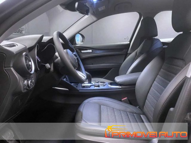 Alfa Romeo Stelvio 2.0 Turbo 200 CV AT8 Q4 Executive - foto 4 di 4