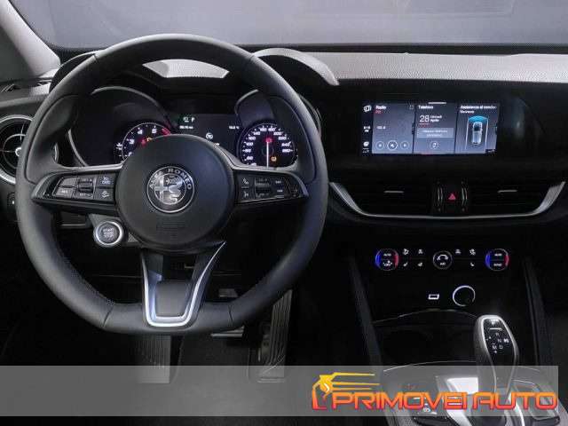 Alfa Romeo Stelvio 2.0 Turbo 200 CV AT8 Q4 Executive - foto 3 di 4