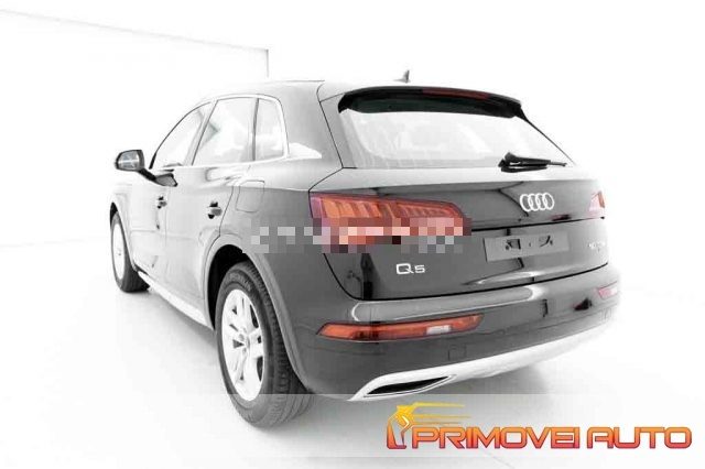 Audi Q5 50 TFSI plug-in Hybrid S tronic Quattro - foto 3 di 4