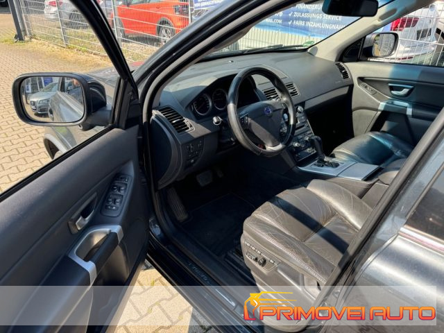 Volvo XC90 D5 AWD Geartronic Momentum - foto 4 di 4