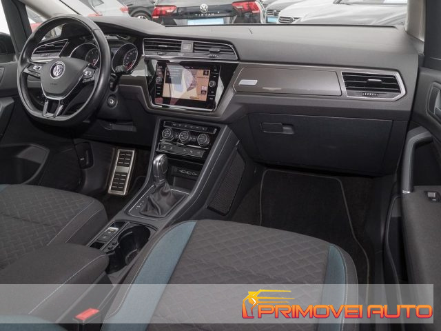 Volkswagen Touran 1.5 TSI EVO usato a CASTELNUOVO RANGONE