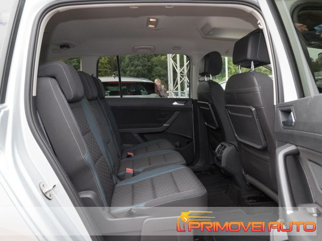 Volkswagen Touran 1.5 TSI EVO - foto 2 di 4