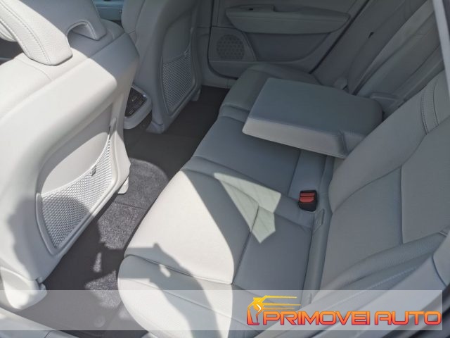 Volvo V90 B4 automatico Ultimate Bright, del 2023, 15 km, in vendita a Castelnuovo Rangone (MO)