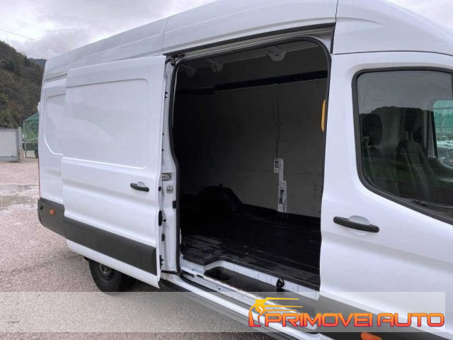 Ford Transit 350 2.0TDCi EcoBlue 170CV PL-SL-TA Furg. Jumbo Tre, del 2021, 91.474 km, in vendita a Castelnuovo Rangone (MO)