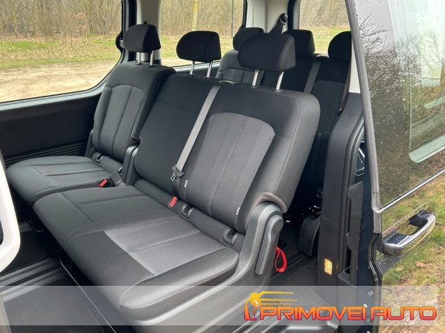 Hyundai STARIA 2.2 AT CRDi Trend - foto 3 di 4