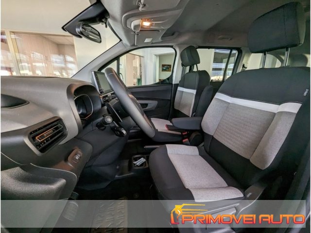 Citroen Berlingo PureTech 130 Stop&Start EAT8 XL 7 posti Shine - foto 4 di 4
