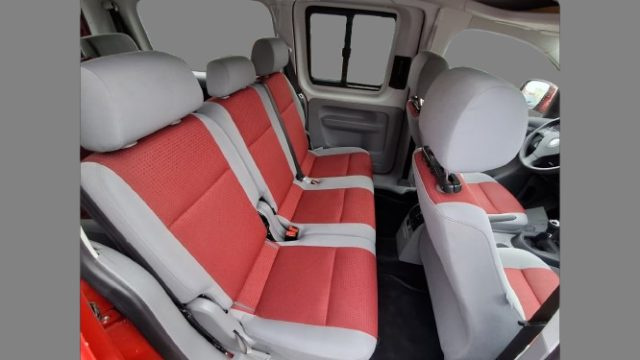 Volkswagen Caddy Maxi 2.0 Ecofuel 4p Life Kombi Bombole revisionate - foto 4 di 4