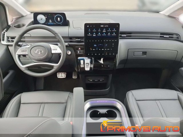 Hyundai STARIA 2.2 AT 2WD 7 posti Signature - foto 1 di 4