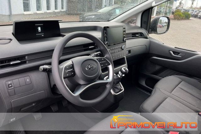 Hyundai STARIA 2.2 CARGO - foto 2 di 4
