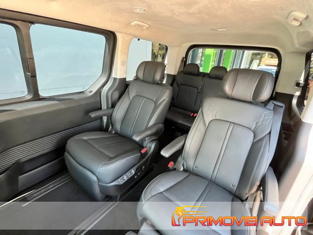Hyundai STARIA 2.2 AT 2WD 7 posti - foto 4 di 4
