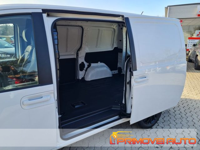 Hyundai STARIA 2.2 CARGO - foto 3 di 4