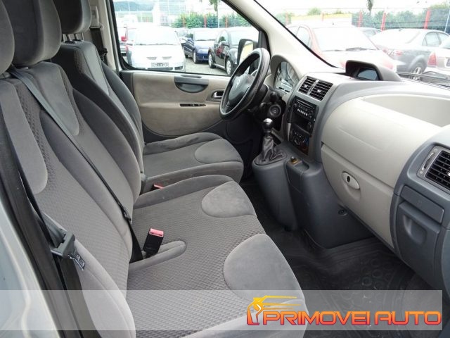 Citroen Jumpy 2.0 HDi/128 Multispace Trend - foto 2 di 4