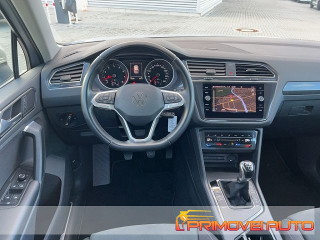 Volkswagen Tiguan 1.5 TSI 150 CV ACT Life usato a CASTELNUOVO RANGONE