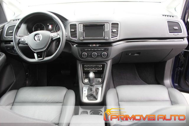 Volkswagen Sharan 2.0 TDI 150 CV SCR DSG Highline usato a CASTELNUOVO RANGONE