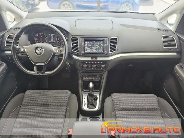 Volkswagen Sharan 2.0 TDI 150 CV SCR DSG usato a CASTELNUOVO RANGONE