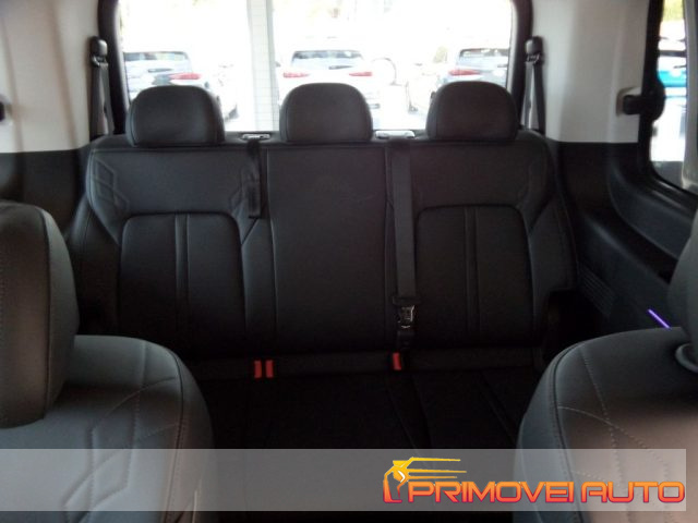 Hyundai STARIA 2.2 AT 7 posti - foto 3 di 4