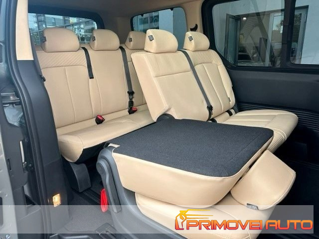Hyundai STARIA 2.2 AT 9 posti - foto 3 di 4