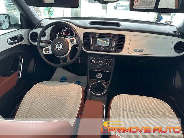 Volkswagen Maggiolino Cabrio 1.2 TSI - foto 2 di 4