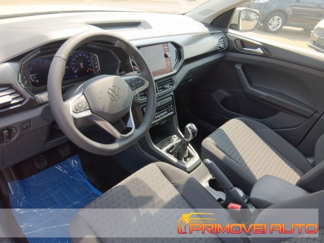 Volkswagen T-Cross 1.0 TSI 110 CV Life - foto 2 di 4