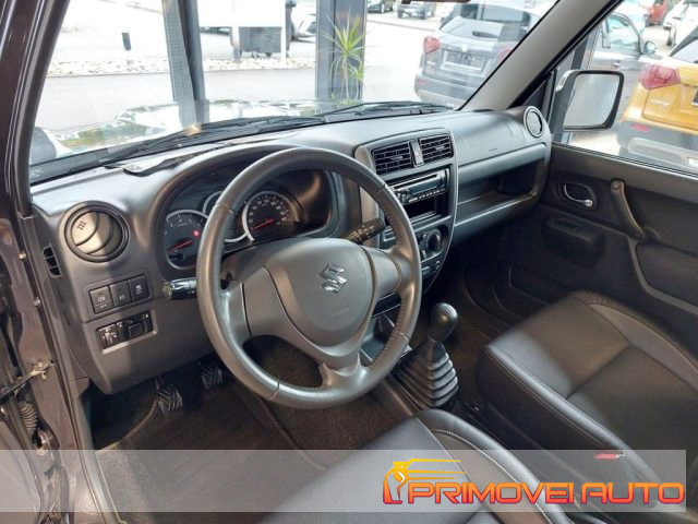 Suzuki Jimny 1.3 4WD Style usato a CASTELNUOVO RANGONE