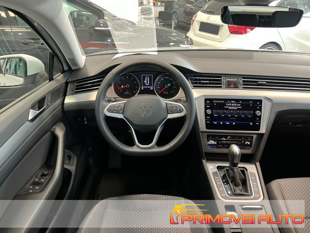 Volkswagen Passat Variant 1.5 TSI ACT DSG Conceptline - foto 2 di 4