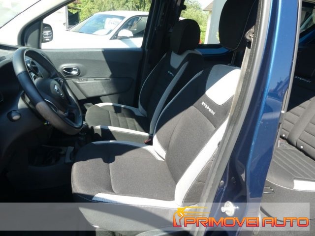 Dacia Dokker Stepway 1.5 Blue dCi 8V 95CV - foto 2 di 4